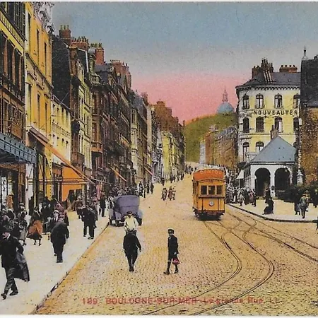 Au Vallon Notre Dame, T2 Entierement Renove