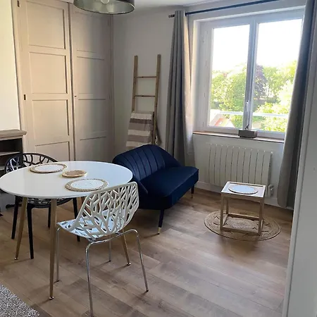 Apartment Au Vallon Notre Dame, T2 Entierement Renove *