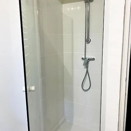 Au Vallon Notre Dame, T2 Entierement Renove Lejlighed