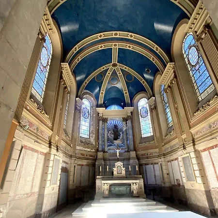 Au Vallon Notre Dame, T2 Entierement Renove